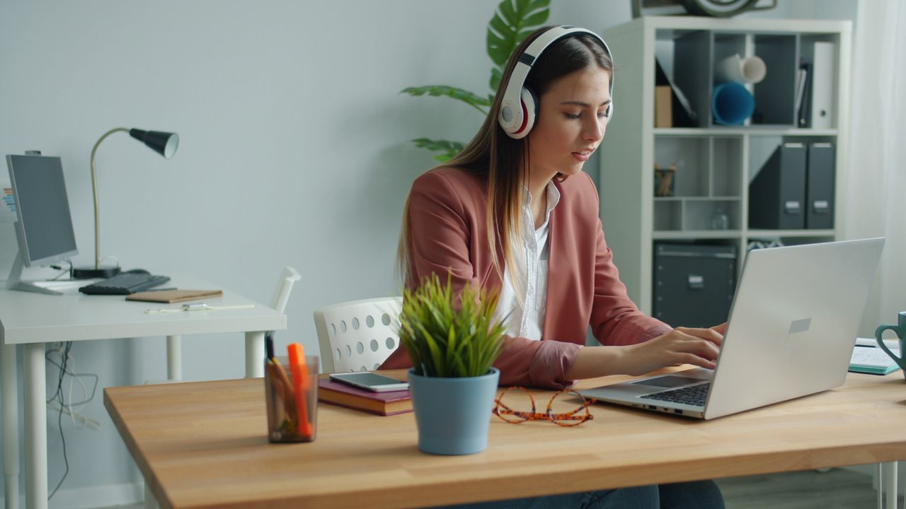 Biz Net Academy la música puede ayudarte a mantenerte enfocado